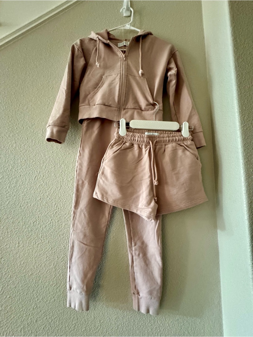 SweetHoney 3 piece Blush Lounge Set Size 10Y - Picture 3 of 3